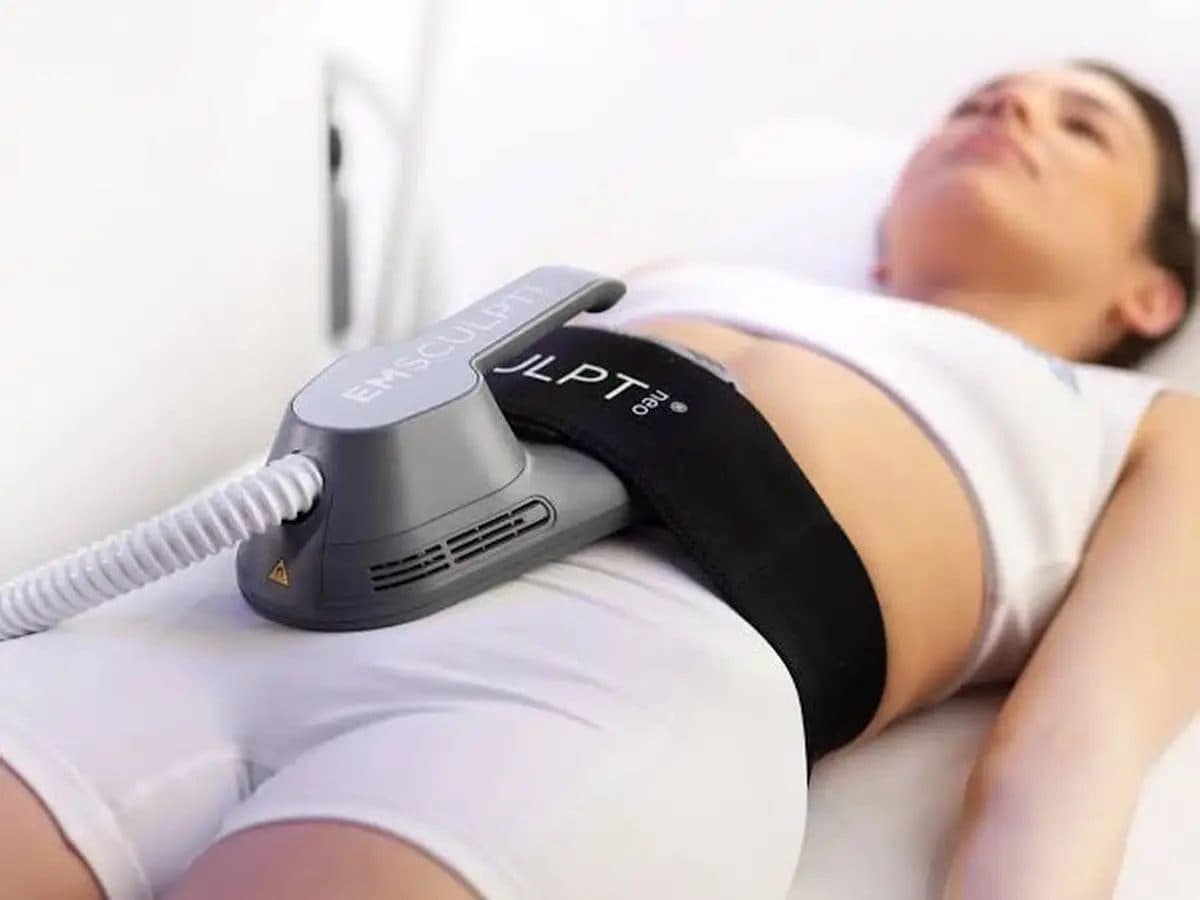 Emsculpt NEO treatment