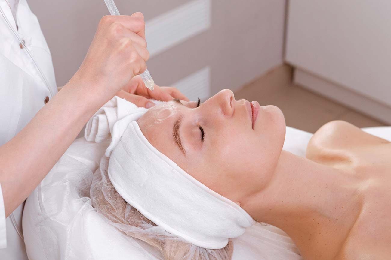 JetPeel Facial